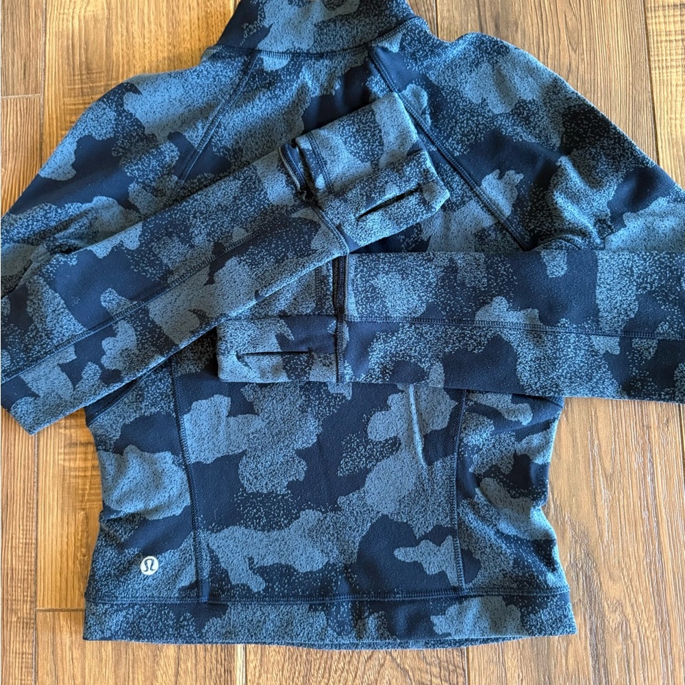 Lululemon Blue camo Quarter-Zip Pullover - Picture 2 of 3